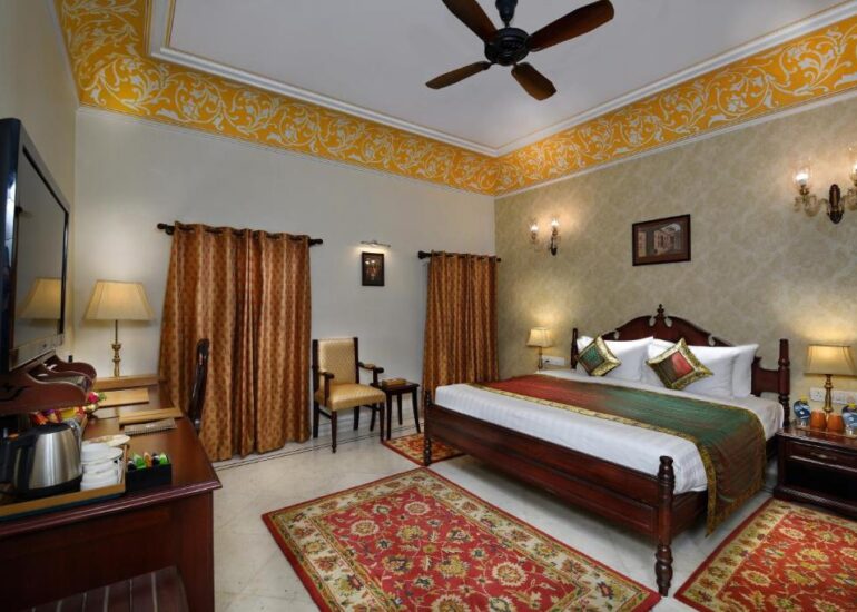 BrijRama-Palace-Varanasi-30-770x550.jpg