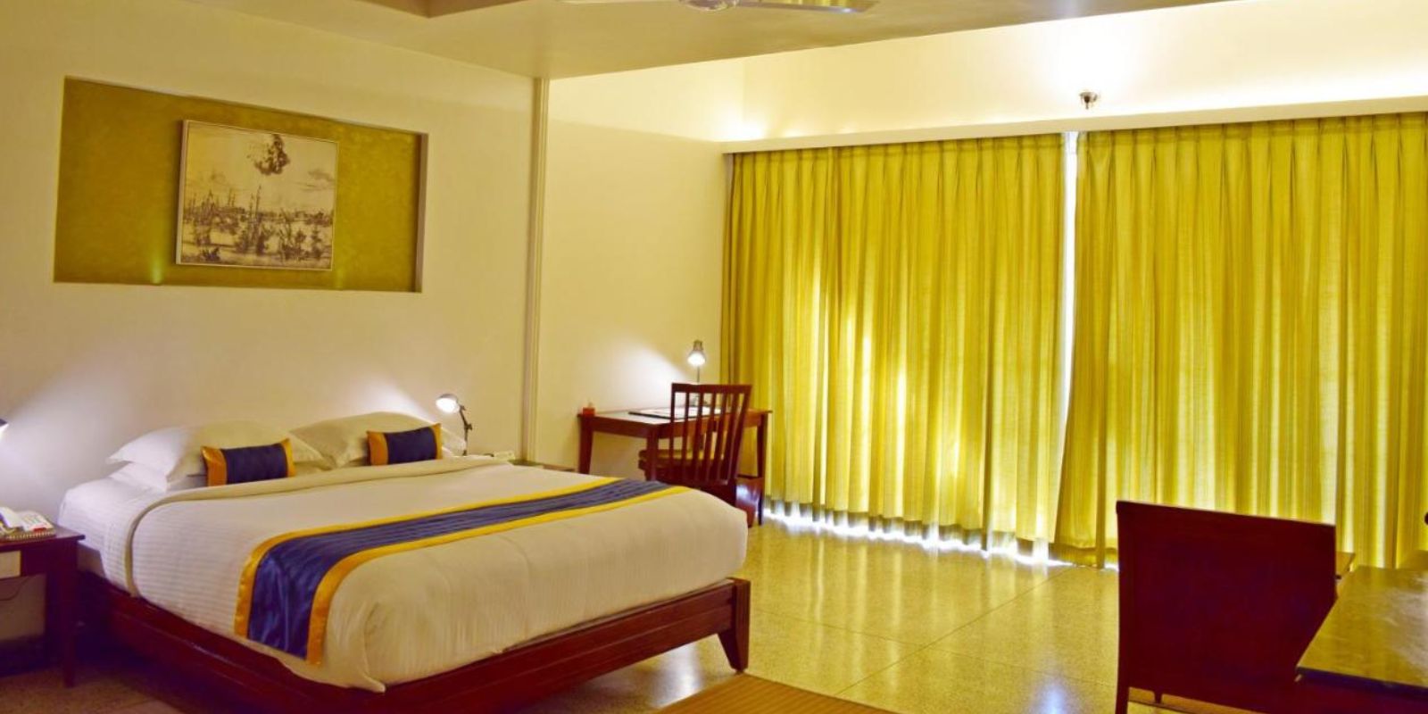 Eighth-Bastion-Hotel-India-Banners-3.jpg