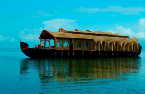 Kumarakom-Lake-Resort--2.jpg