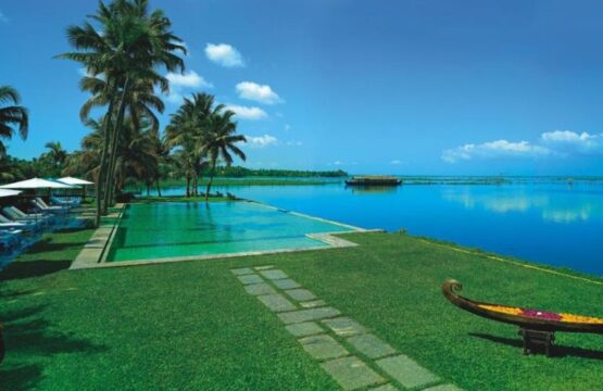 Kumarakom-Lake-Resort-16.jpg