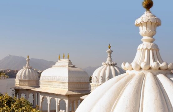 Taj-Lake-Palace-10.jpg