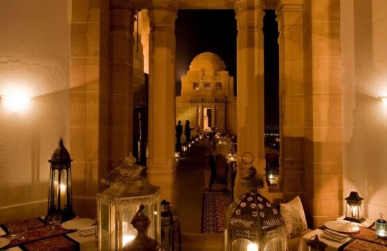 Taj-Umaid-Bawan-Palace-Gallery-15.jpg