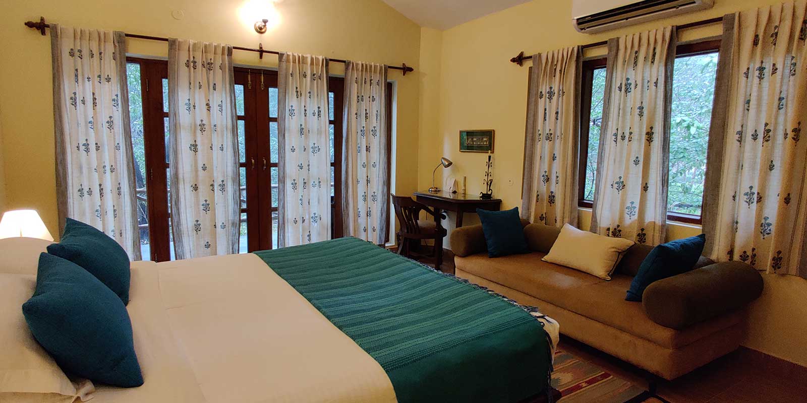 bandhavgarh-jungle-lodge.jpg