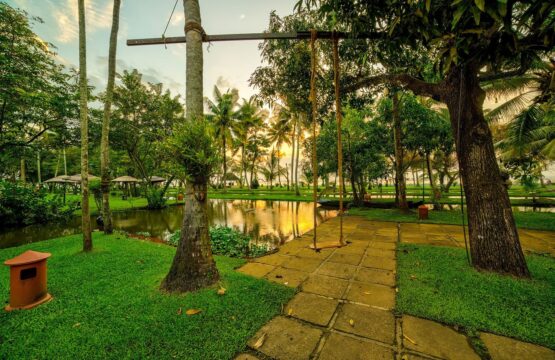 lawn-within-hotel-1.jpg