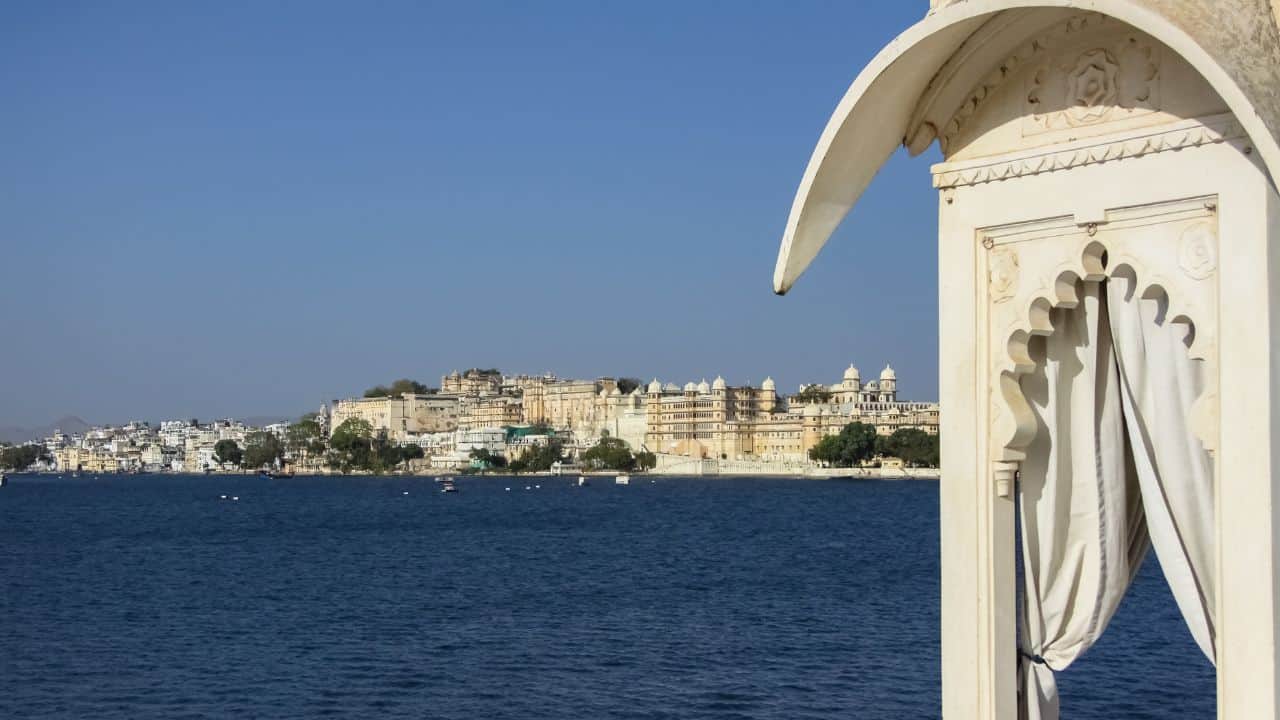 Scenic-balcony-view-of-Jag-Mandir-Lake-Palace-India.jpg