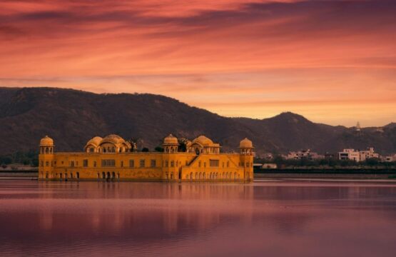 luxury-royal-india4-555x360.jpg
