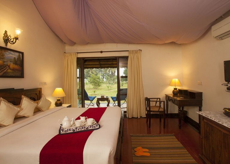 Lodges-Camps-and-Accommodation-with-Character.jpg