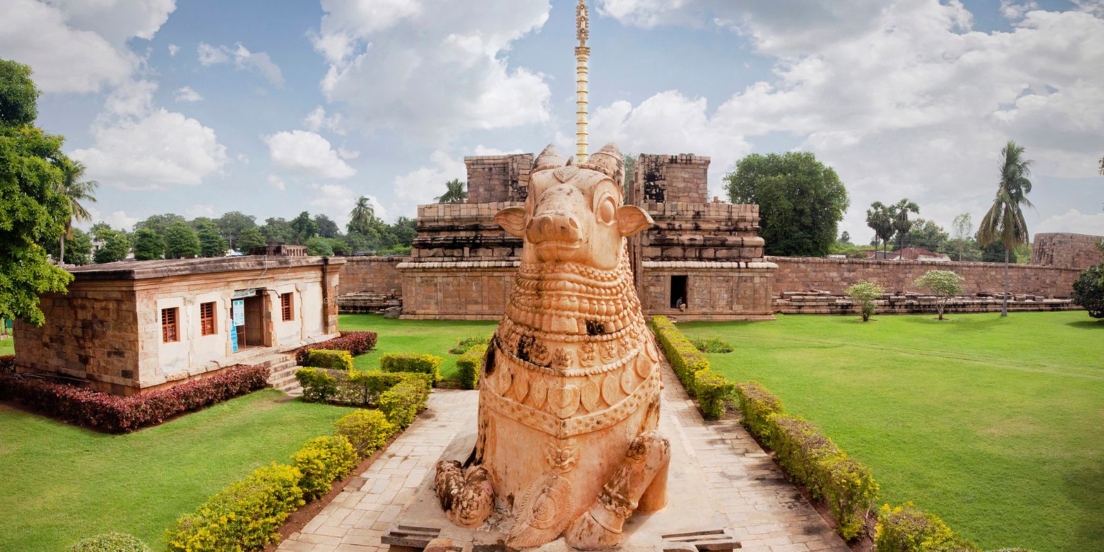 Thanjavur-India-2.jpg