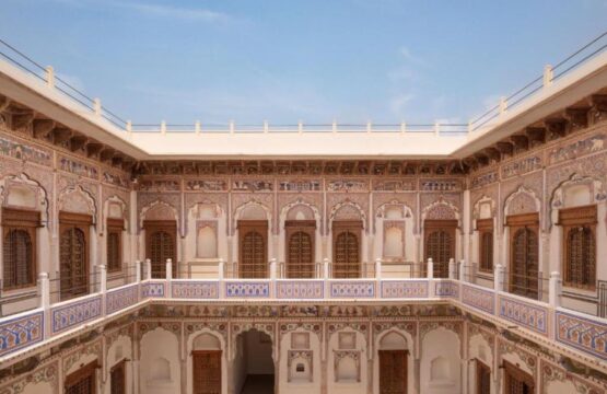 Gulab-Haveli-surr.jpg