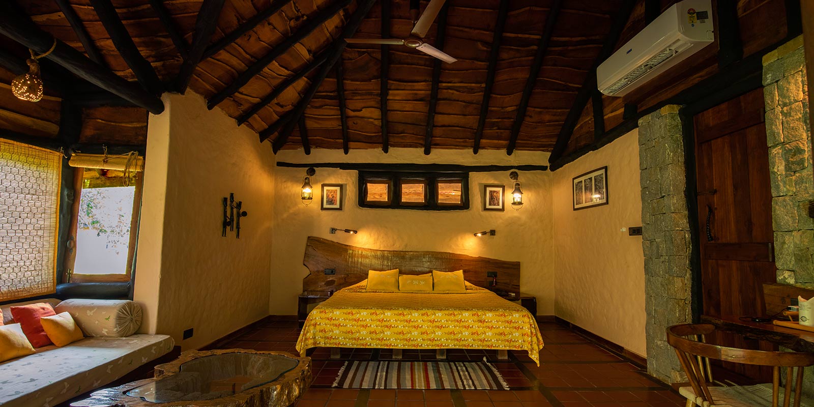 Kanha-Earth-Lodge7.jpg