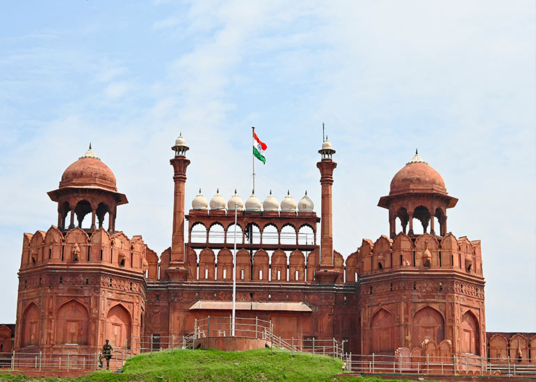 Red-Fort.jpg