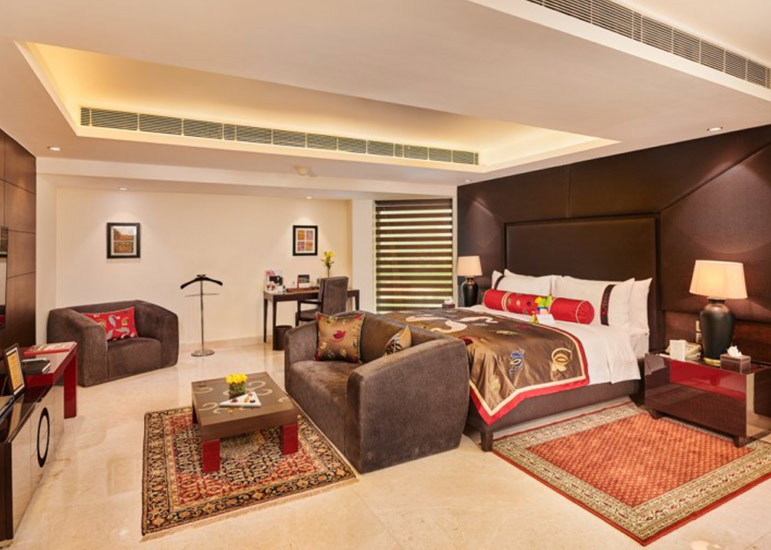 The-LaLiT-New-Delhi7.jpg