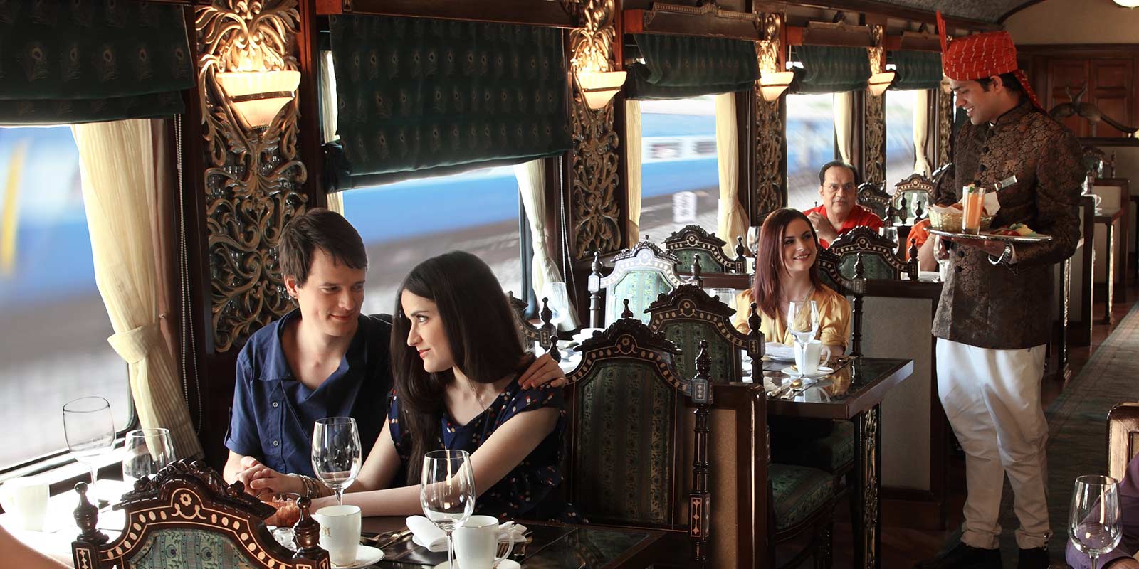 Indian-Maharaja-Express-11-1.jpg