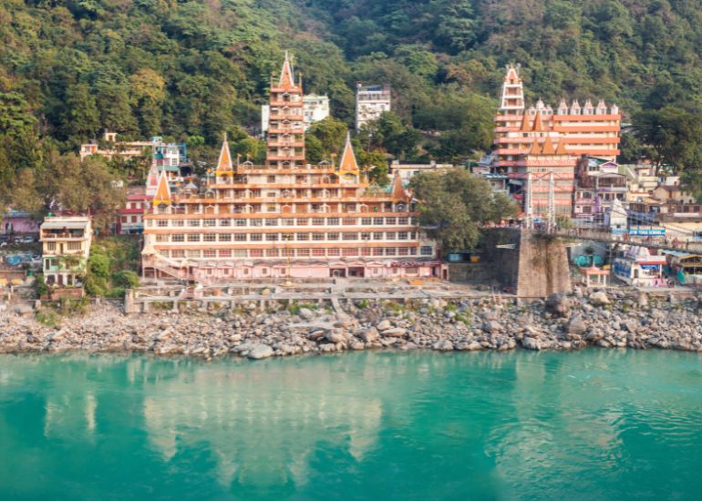 The-Ganges-and-the-Living-Rhythm-of-Rishikesh.jpg
