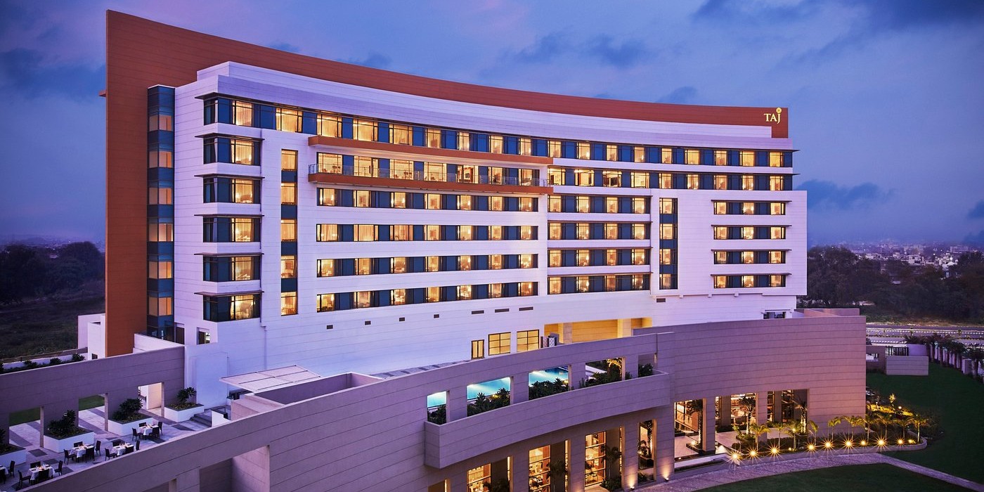 exterior.jpg