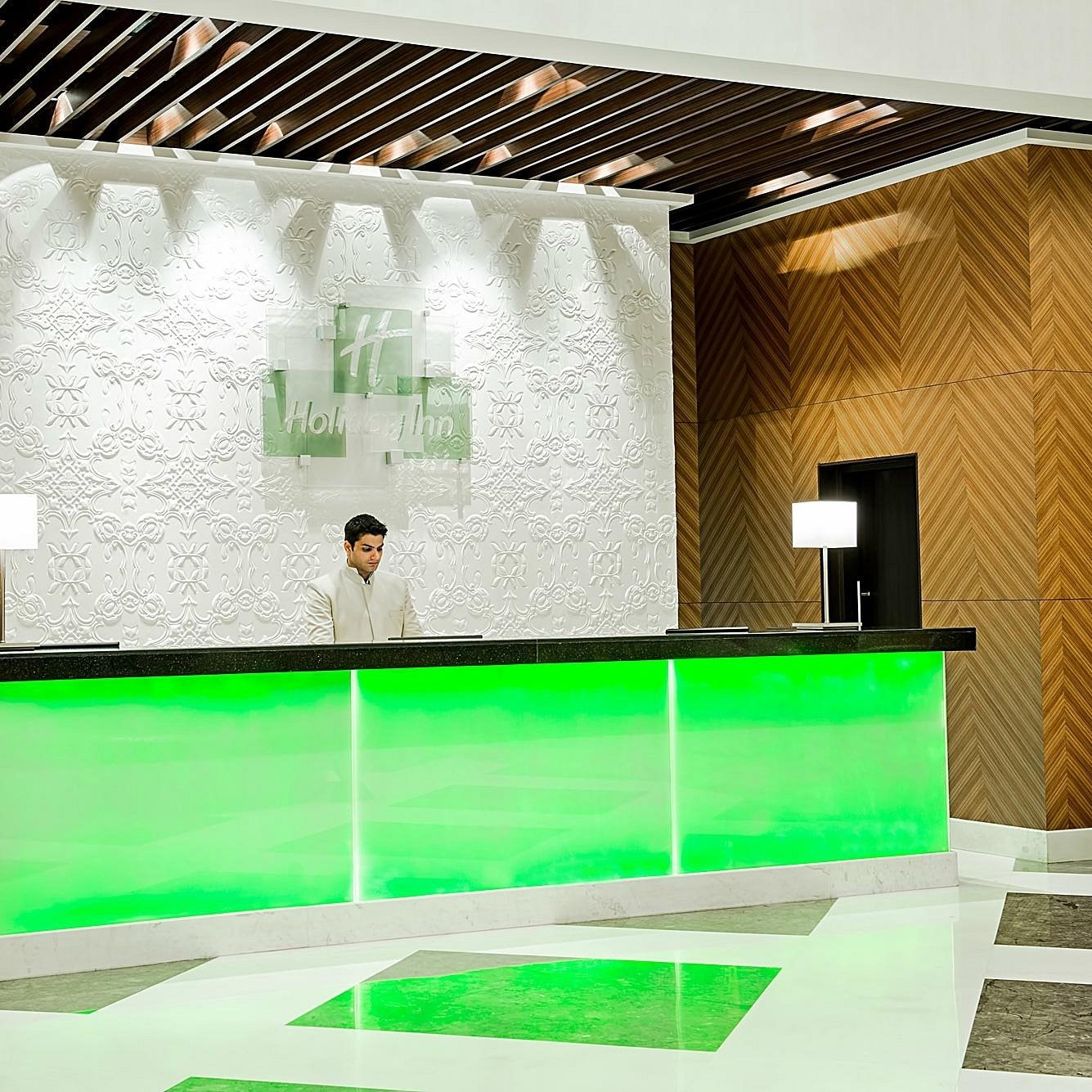 holiday-inn-amritsar (10)
