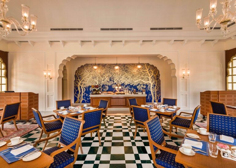 restaurant-at-the-oberoi-1-1-770x550.jpg