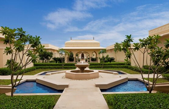 the-oberoi-sukhvilas-6.jpg