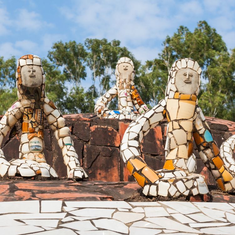 Chandigarh Modern India at the Himalayan Gateway (1)