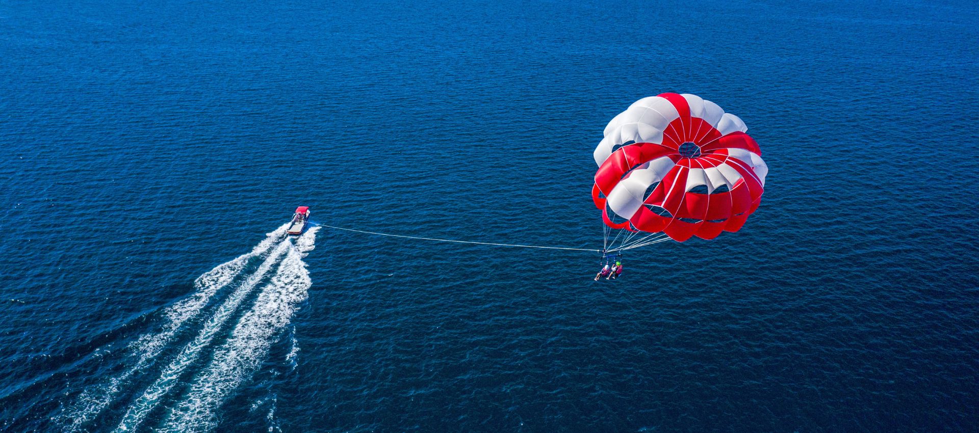 Parasailing-in-Maldives-Banners2.jpg