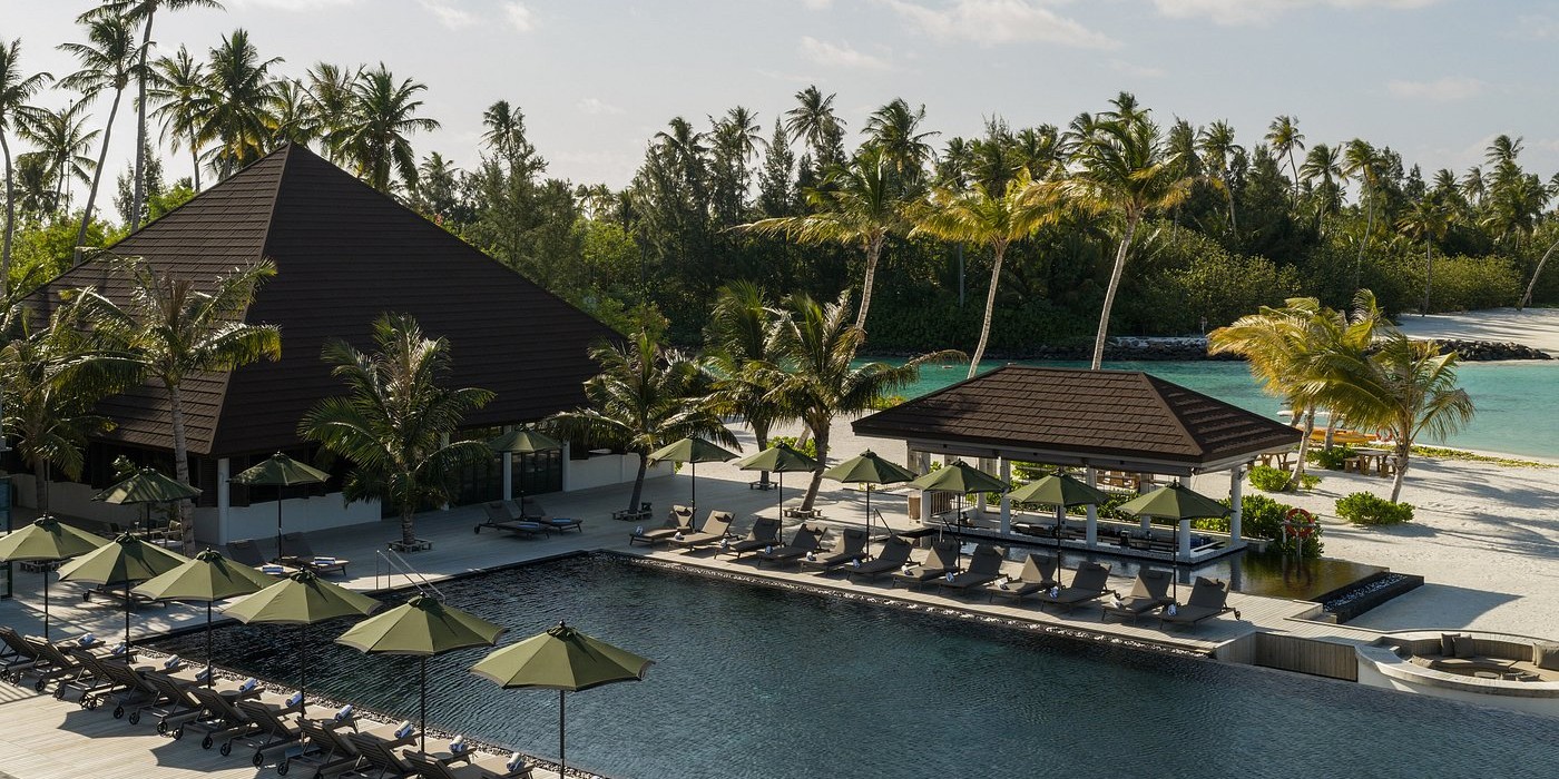 pool-bar.jpg