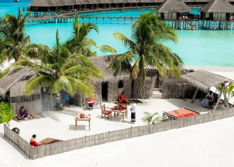 athireege-maldivian-experience-770x550.webp