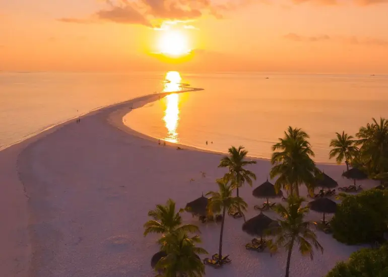 kuredu-island-resort-4-770x550.webp