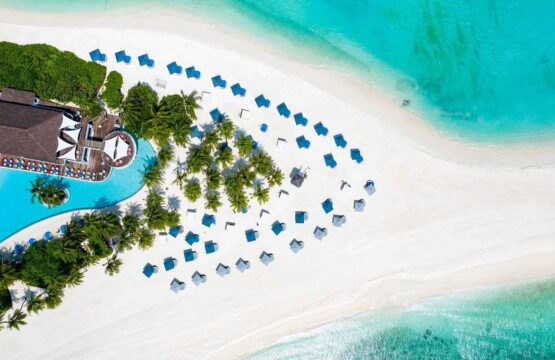 seaside-finolhu-1-555x360.jpg