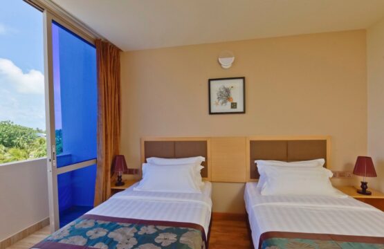 deluxe-twin-room1.jpg