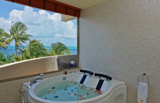 executive-suite-bathroom.jpg
