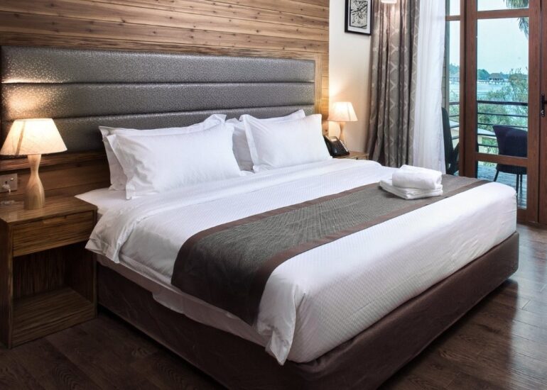 room-with-super-king-770x550.jpg