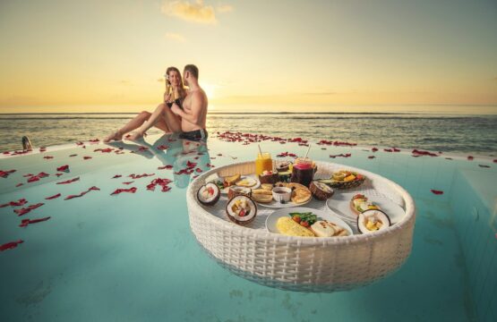floating-breakfast.jpg
