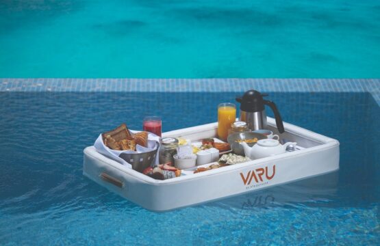 in-villa-dining-beach.jpg