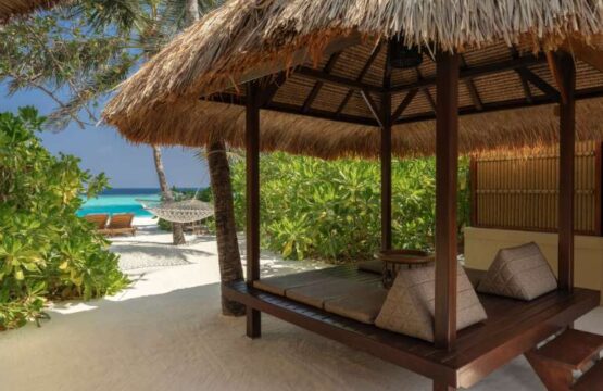 Banyan-Tree-Vabbinfaru-Maldives-12.jpg