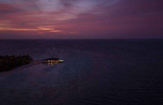 Banyan-Tree-Vabbinfaru-Maldives-15-2.jpg