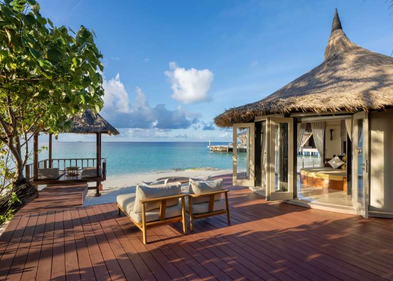 Banyan-Tree-Vabbinfaru-Maldives-31.jpg