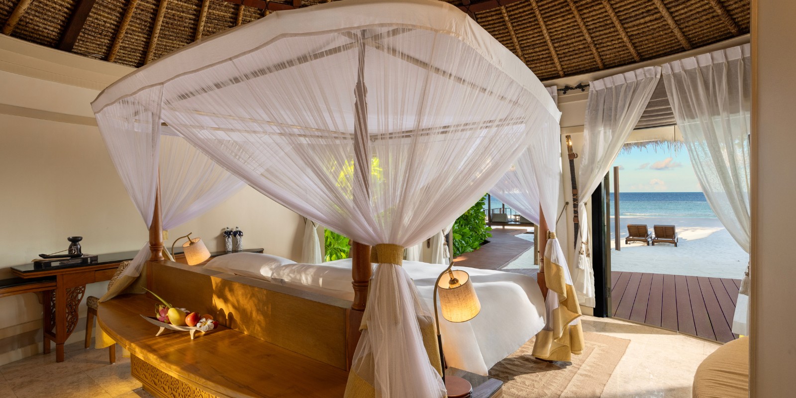 Banyan-Tree-Vabbinfaru-Maldives-4.jpg