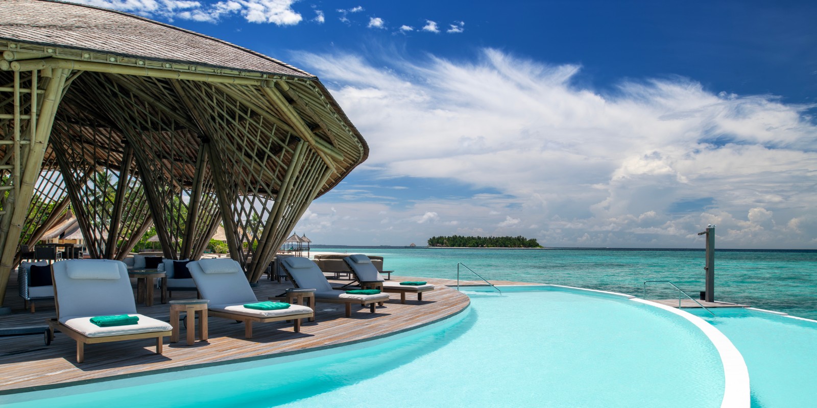 Banyan-Tree-Vabbinfaru-Maldives-8.jpg