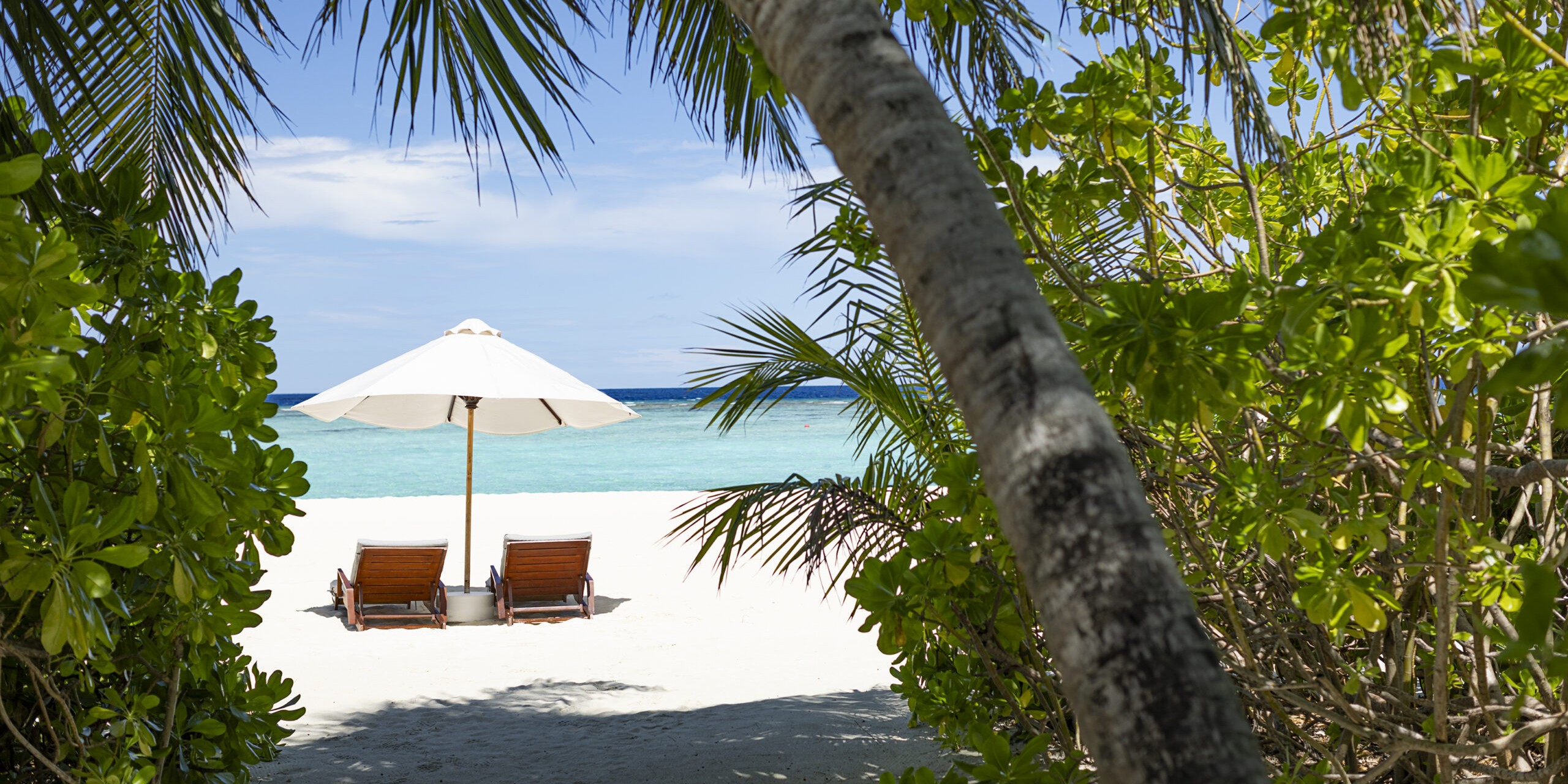 BeachLoungeSet-1-scaled-1.jpg