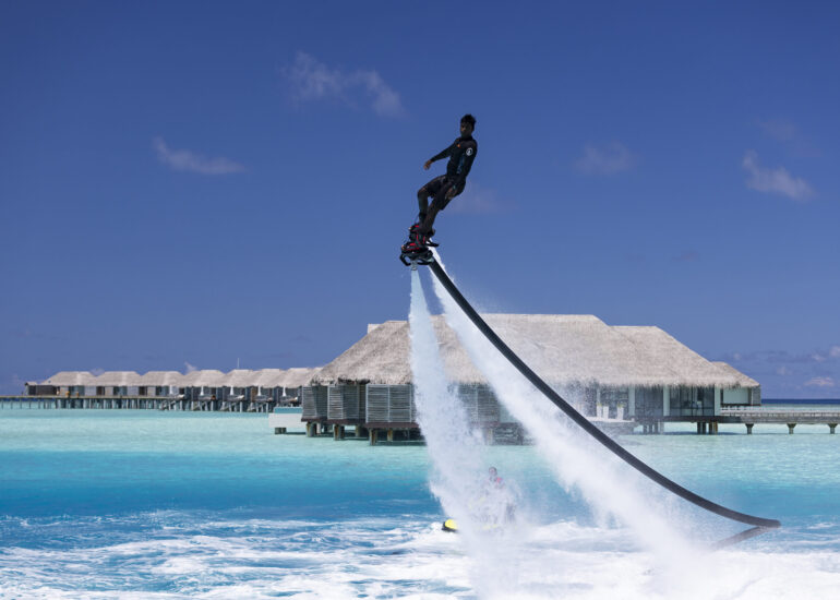 Flyboard_High_OWVbackground-scaled-1-770x550.jpg