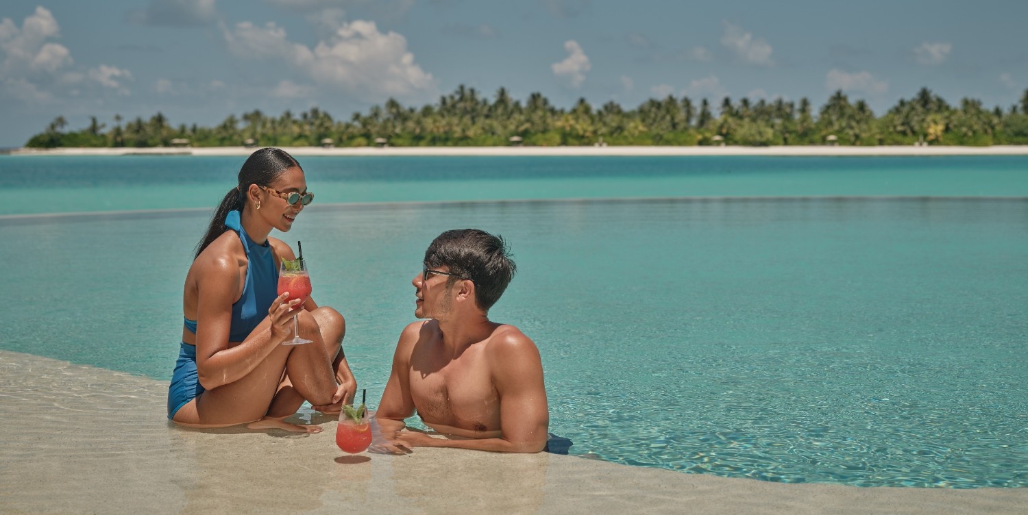 PATINA-MALDIVES_by_Georg-Roske_Fari-Beach-Club_9541_HighRes.jpg
