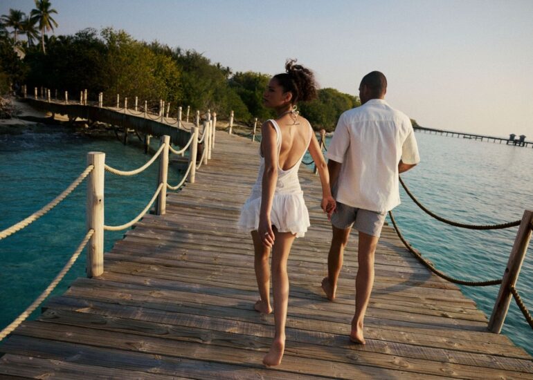 SonevaSecret-Lifestyle-Couple1-770x550.jpg