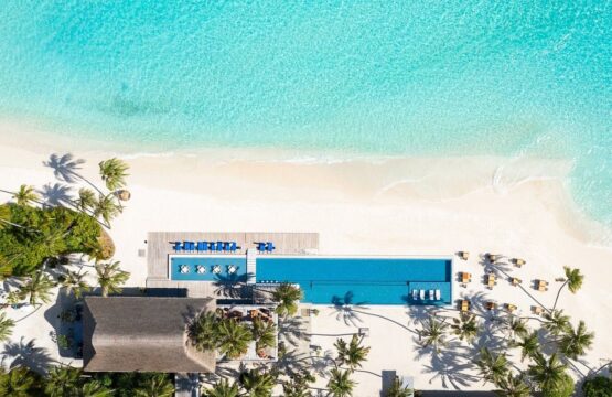 aerial-view-of-avi-bar.jpg