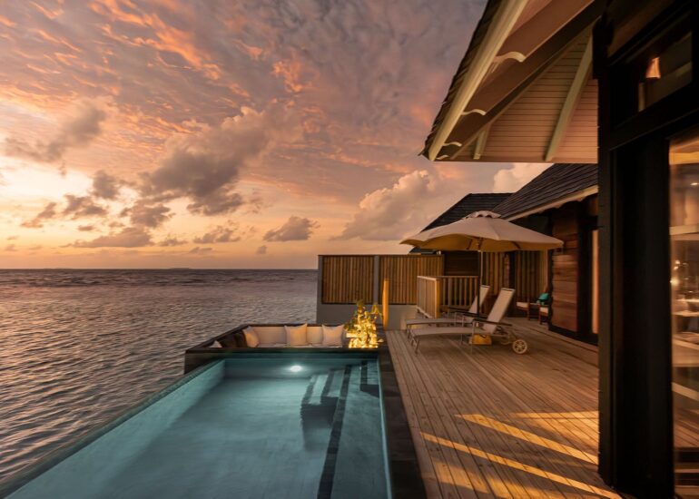 sunset-horizon-water-770x550.jpg
