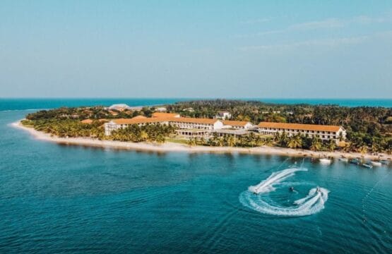 amaya-beach-surr12.jpg