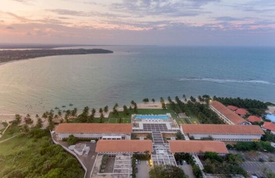 amaya-beach-surr6.jpg